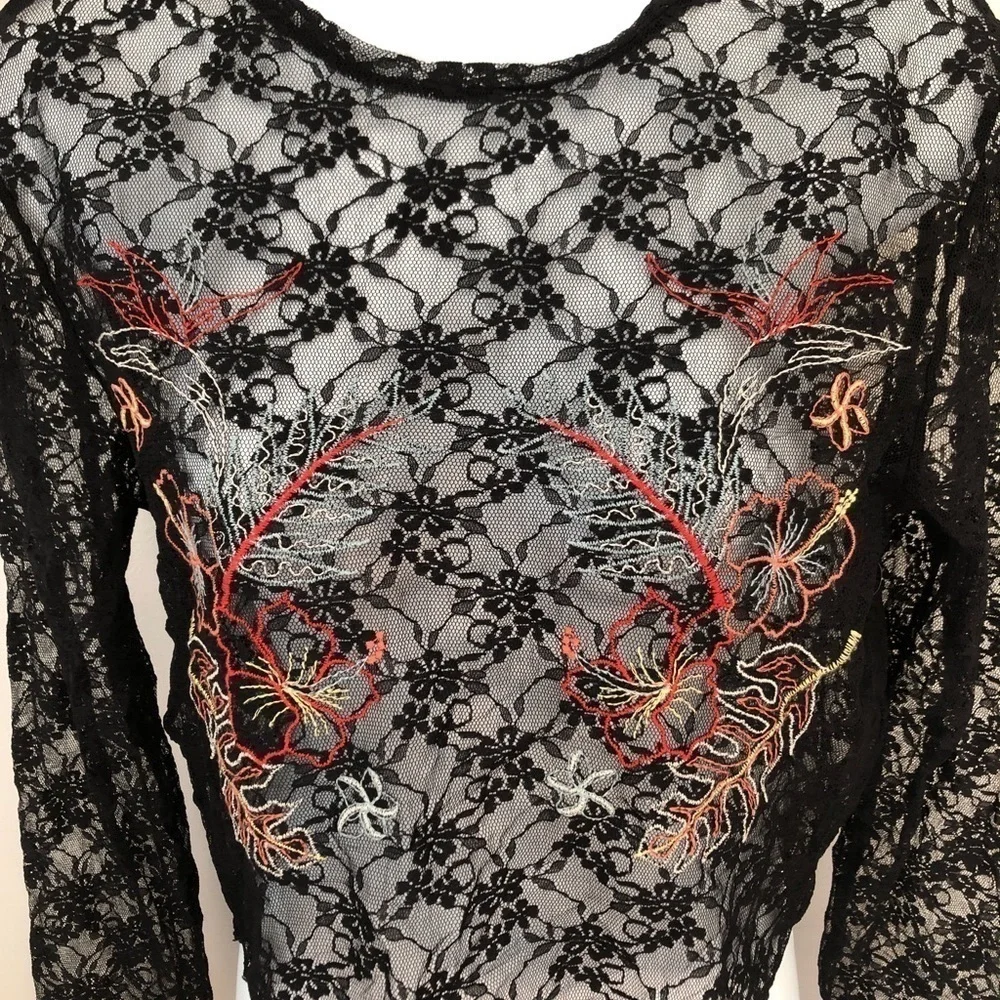 Zara Trafaluc lace sheer long sleeve cropped embroidered shirt
